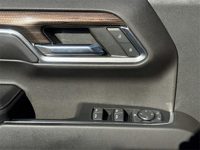 used 2022 Chevrolet Silverado 1500 car, priced at $40,990