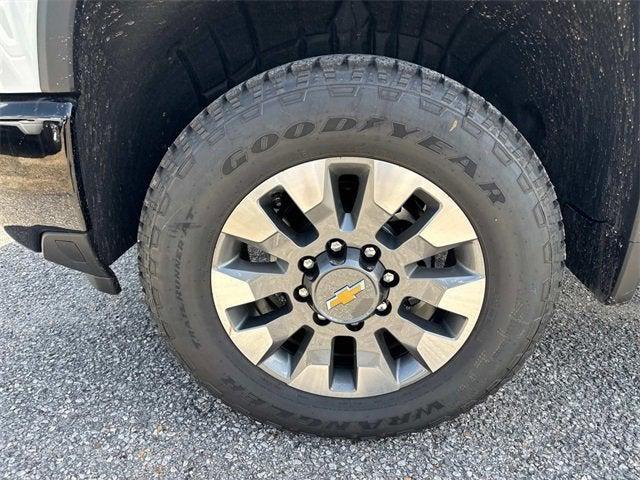 new 2025 Chevrolet Silverado 2500 car, priced at $55,063
