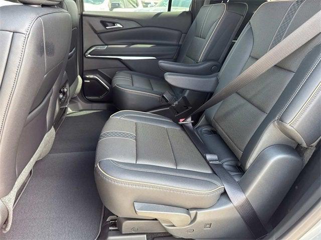 new 2025 Chevrolet Traverse car, priced at $55,153