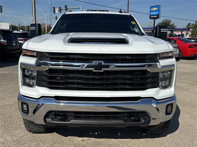 used 2024 Chevrolet Silverado 2500 car, priced at $57,999