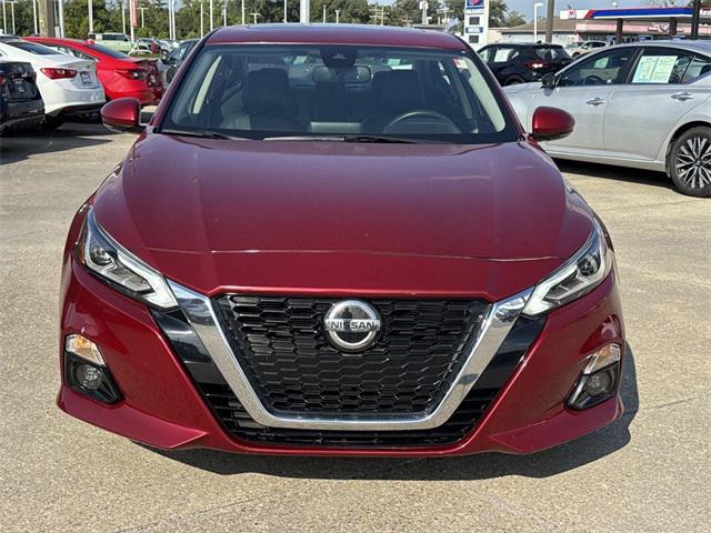 used 2019 Nissan Altima car, priced at $19,999