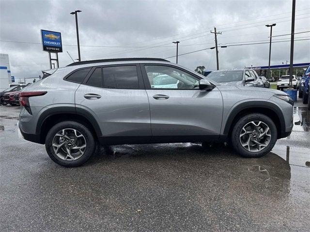 new 2025 Chevrolet Trax car, priced at $24,485