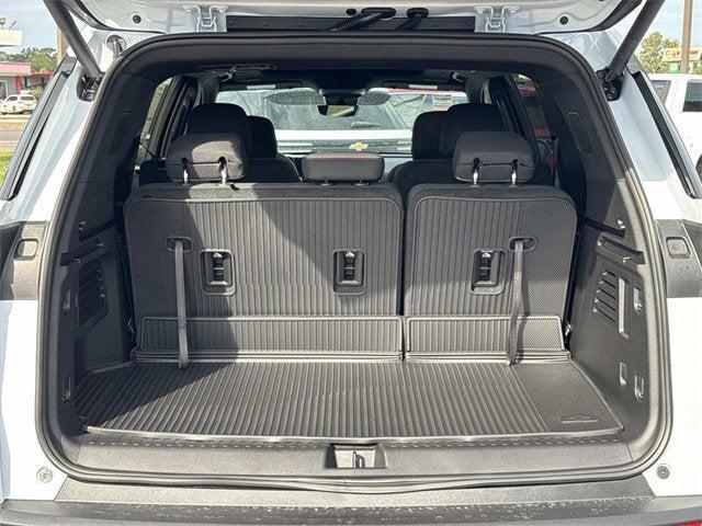 new 2026 Chevrolet Traverse car, priced at $46,524