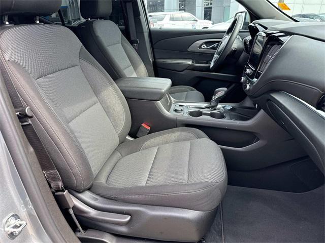 used 2023 Chevrolet Traverse car, priced at $32,677