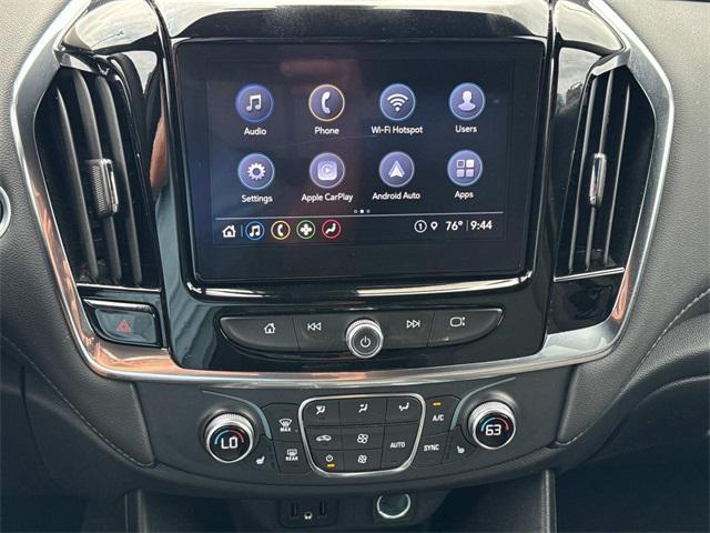 used 2023 Chevrolet Traverse car, priced at $32,677