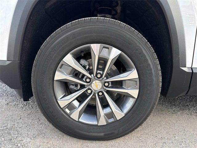 new 2026 Chevrolet Equinox car, priced at $26,995