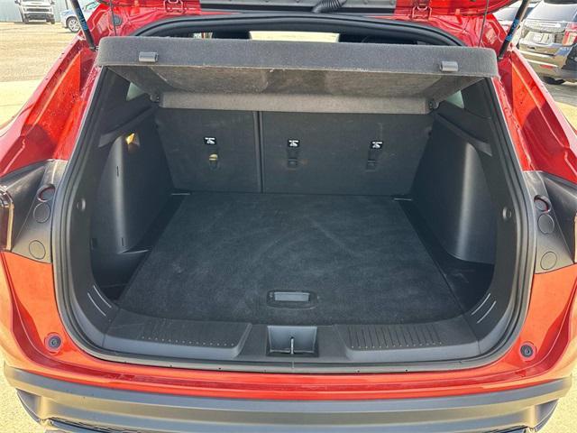 used 2024 Chevrolet Trax car, priced at $23,677