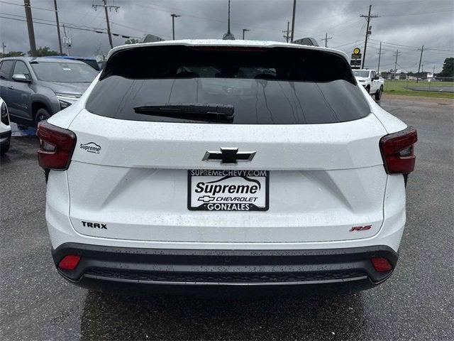 new 2025 Chevrolet Trax car, priced at $25,690