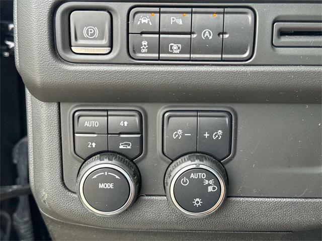 used 2023 Chevrolet Suburban car, priced at $62,999