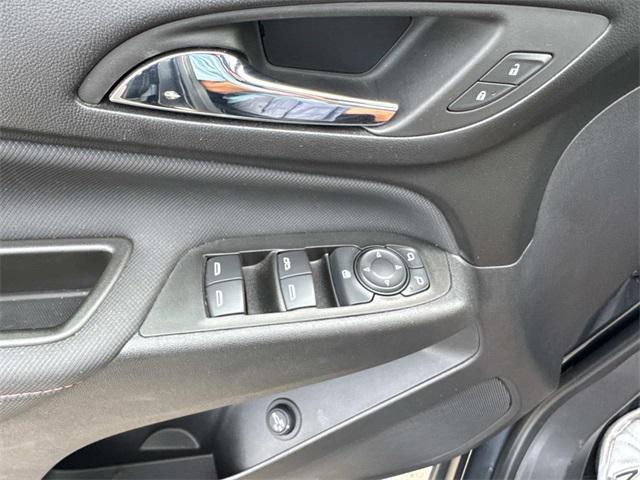 used 2023 Chevrolet Equinox car, priced at $25,990