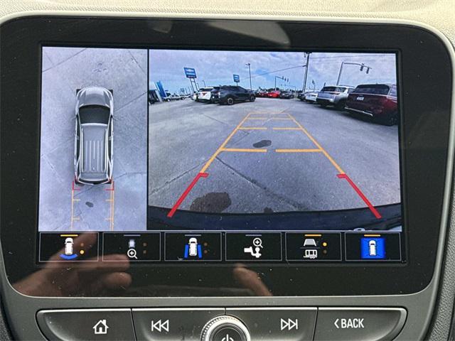 used 2023 Chevrolet Equinox car, priced at $25,990