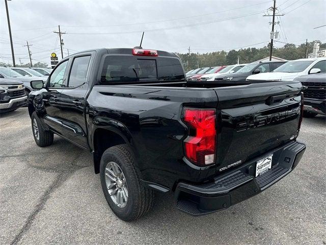 new 2024 Chevrolet Colorado car, priced at $32,013