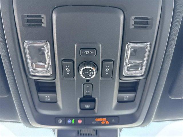 new 2025 Chevrolet Suburban car, priced at $86,428