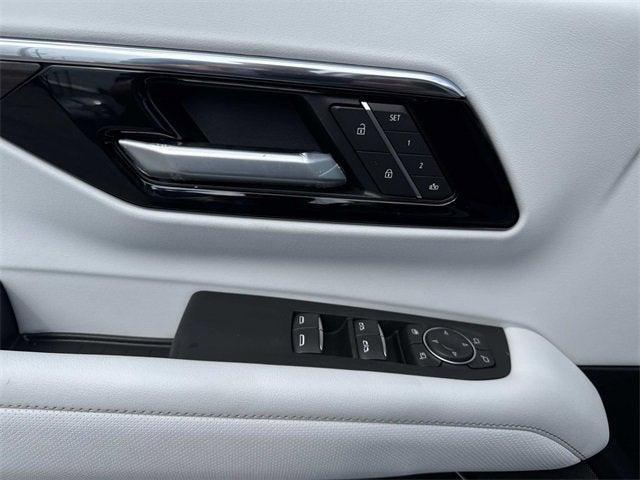 new 2025 Chevrolet Suburban car, priced at $86,428