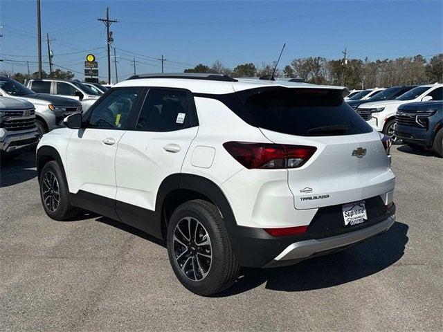 new 2024 Chevrolet TrailBlazer car, priced at $25,475