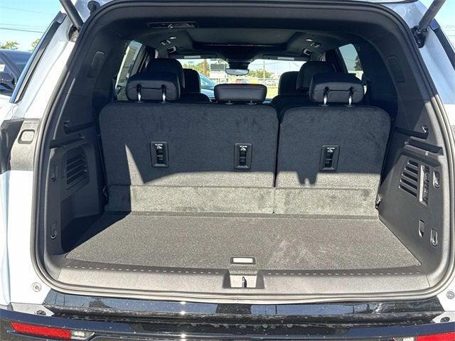 new 2026 Chevrolet Traverse car, priced at $57,398