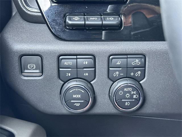 used 2023 Chevrolet Silverado 1500 car, priced at $59,990