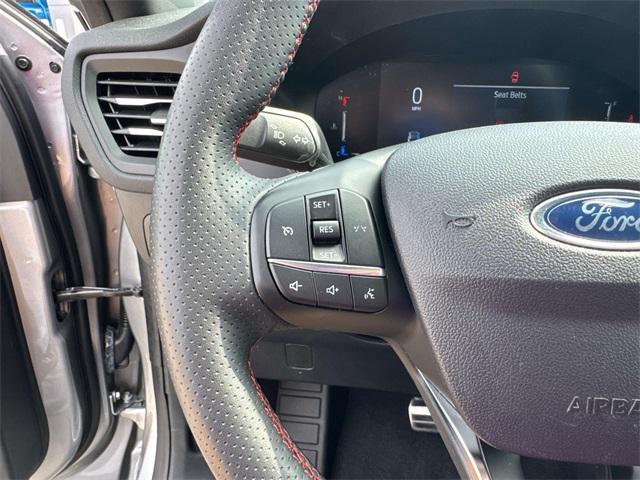 used 2024 Ford Escape car, priced at $24,367