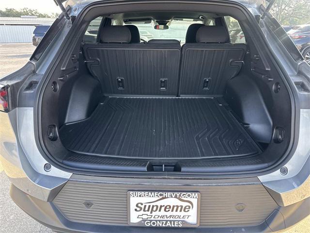 used 2025 Chevrolet Equinox EV car, priced at $27,877