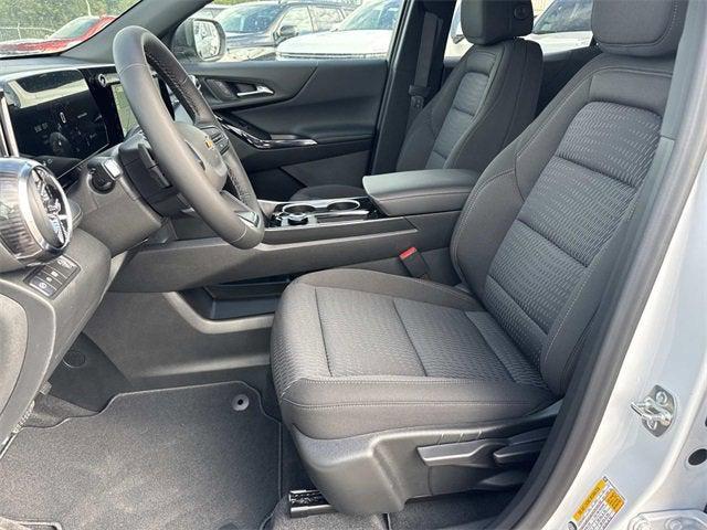 new 2026 Chevrolet Equinox car, priced at $30,585