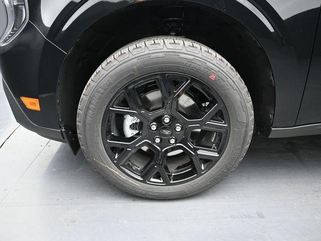 new 2025 Ford Maverick car, priced at $34,997