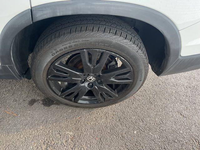 used 2022 Honda Pilot car, priced at $31,998