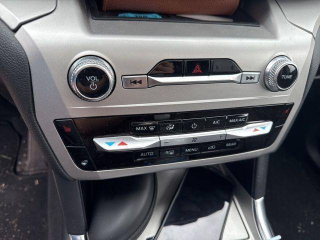 used 2022 Ford Explorer car, priced at $28,981