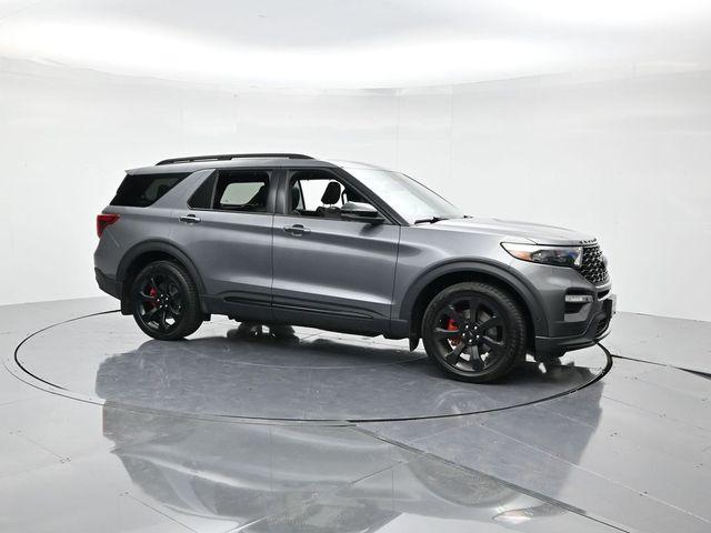 used 2022 Ford Explorer car, priced at $33,998
