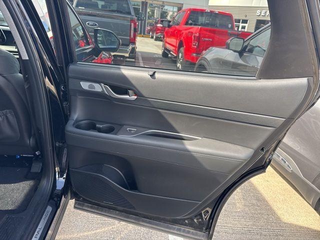used 2023 Hyundai Palisade car, priced at $34,591