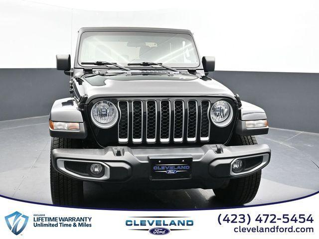 used 2021 Jeep Gladiator car, priced at $35,148