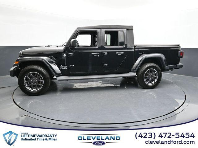 used 2021 Jeep Gladiator car, priced at $35,148