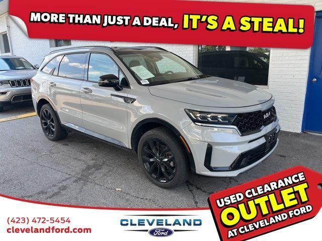 used 2022 Kia Sorento car, priced at $27,295