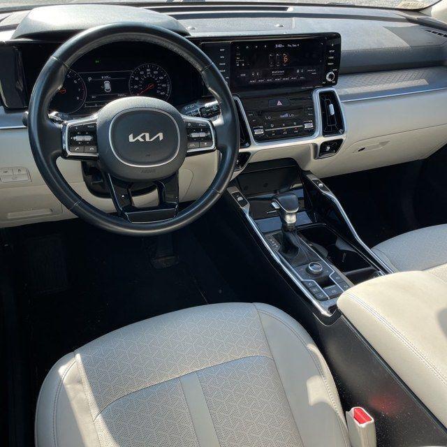 used 2022 Kia Sorento car, priced at $27,891