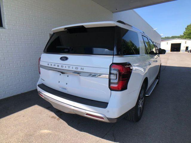 used 2023 Ford Expedition car, priced at $44,282