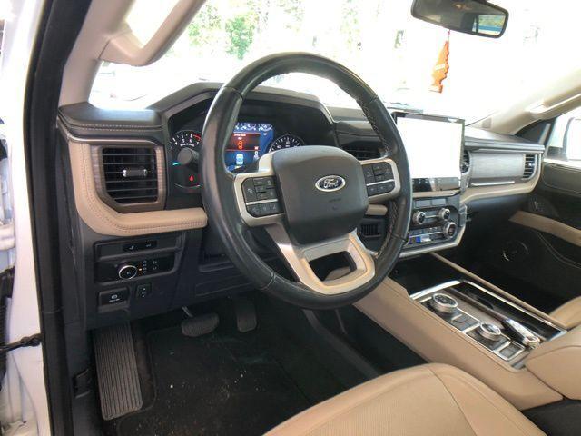 used 2023 Ford Expedition car, priced at $44,282