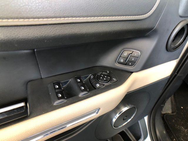 used 2023 Ford Expedition car, priced at $44,282