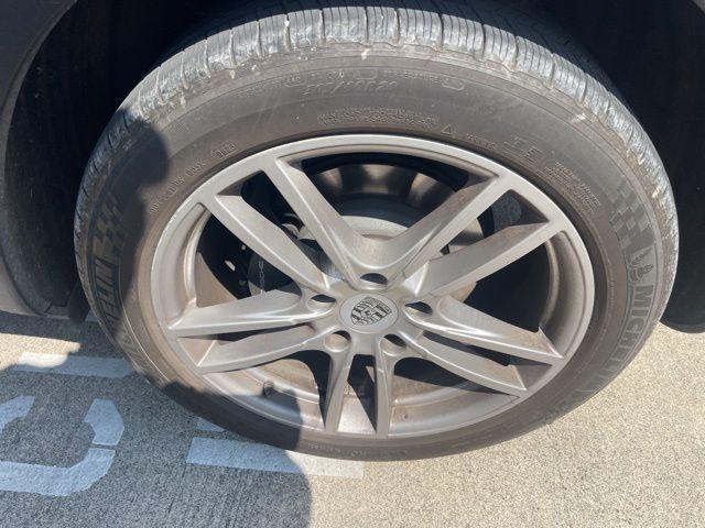 used 2019 Porsche Cayenne car, priced at $27,591