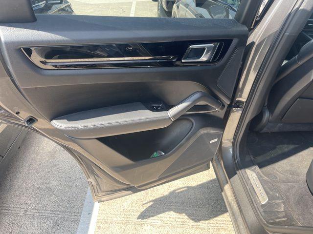 used 2019 Porsche Cayenne car, priced at $27,591