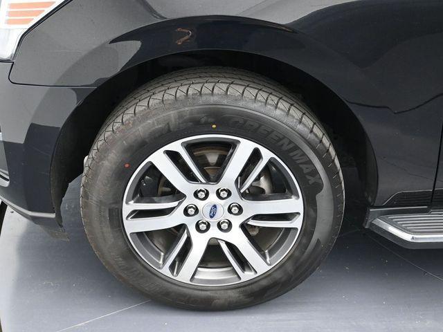 used 2023 Ford Expedition car, priced at $40,998