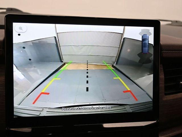 used 2023 Ford Expedition car, priced at $40,998