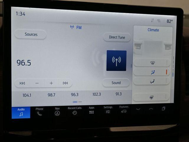 used 2023 Ford Expedition car, priced at $40,998