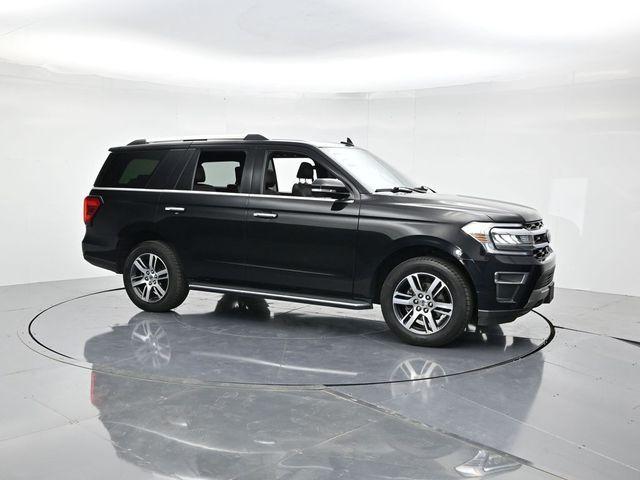 used 2023 Ford Expedition car, priced at $40,998