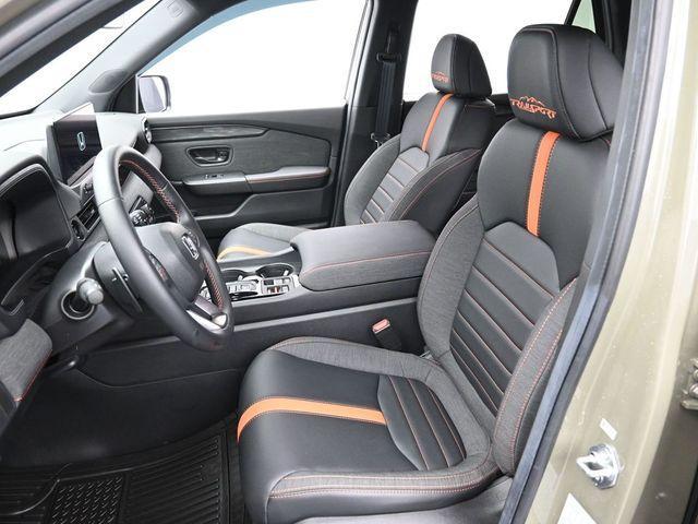 used 2026 Honda Passport car, priced at $45,495