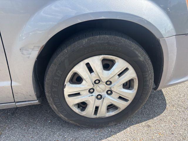 used 2014 Dodge Grand Caravan car, priced at $5,995