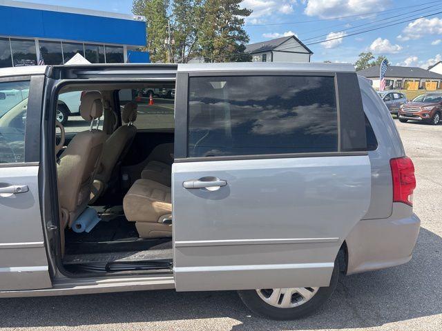 used 2014 Dodge Grand Caravan car, priced at $5,995