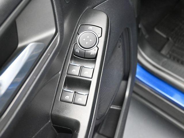 used 2022 Ford Escape car, priced at $25,598