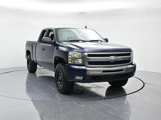 used 2011 Chevrolet Silverado 1500 car, priced at $9,998