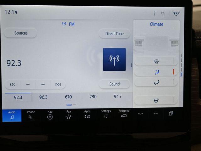 used 2023 Ford Expedition car, priced at $42,298