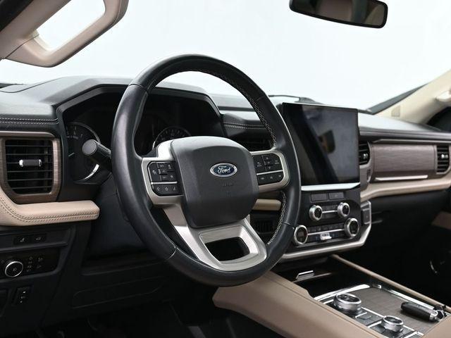 used 2023 Ford Expedition car, priced at $42,298