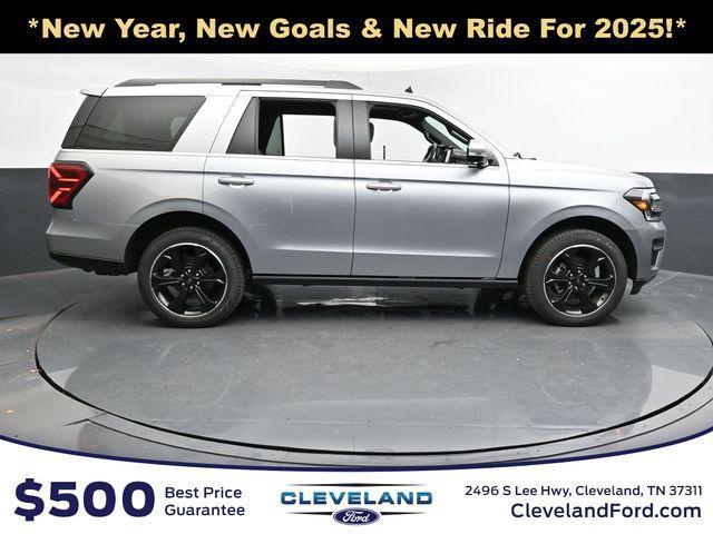 new 2024 Ford Expedition car, priced at $68,098